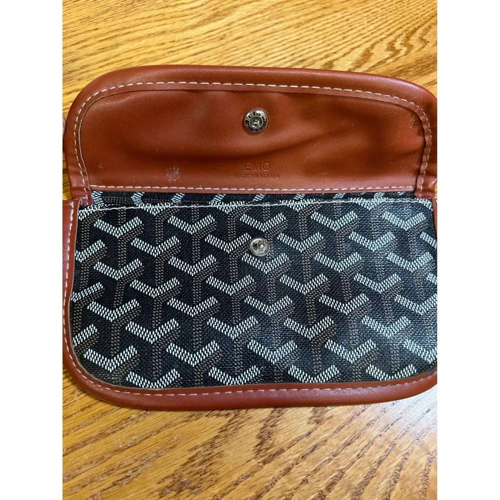 EMO Made in Korea Chevron Monogram Slim Pouch Wallet Black Brown D-Ring Snap